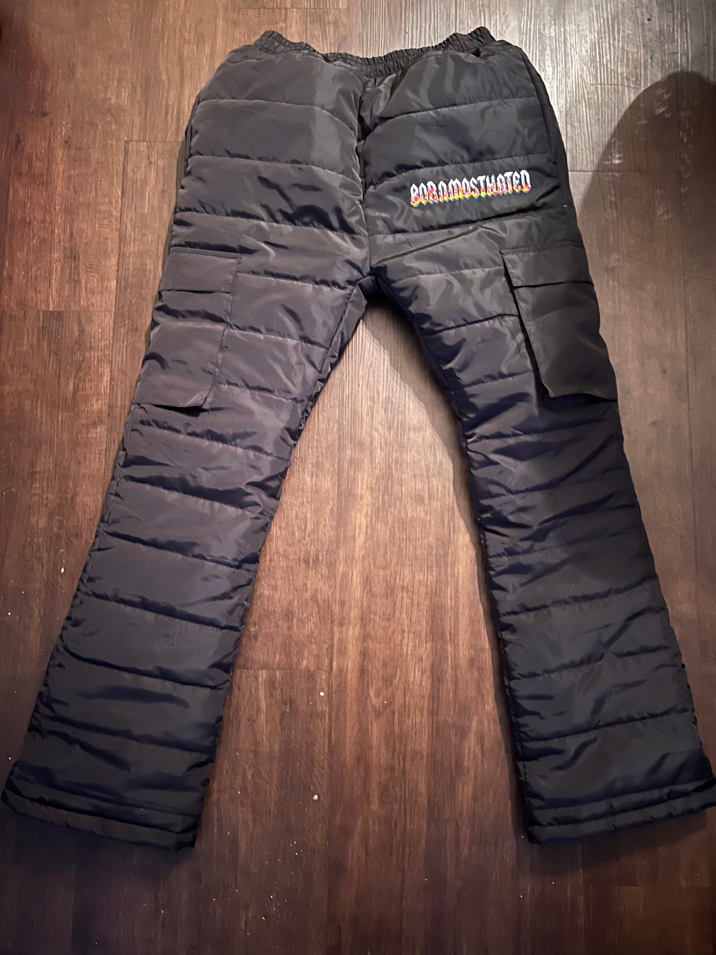 BORNMOSTHATED PUFFER PANTS – DropZone
